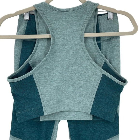 Outdoor Voices x Madewell S 3/4 Warmup Leggings and Athena Crop Top - Picture 9 of 14